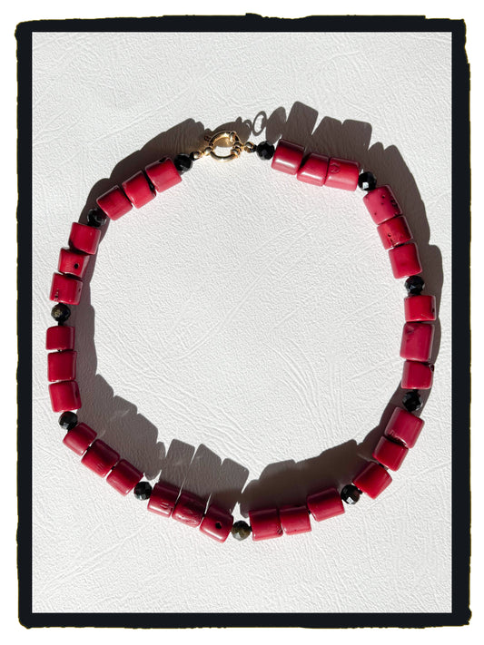 Collar CORALLO