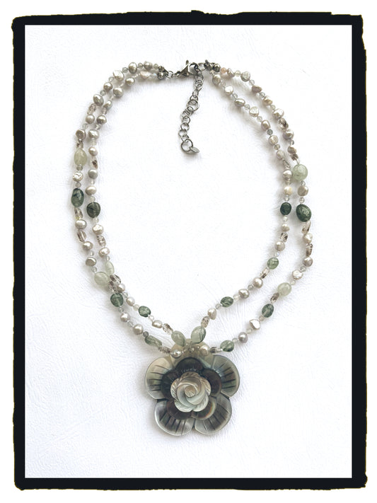 Collar CAMELIA plata